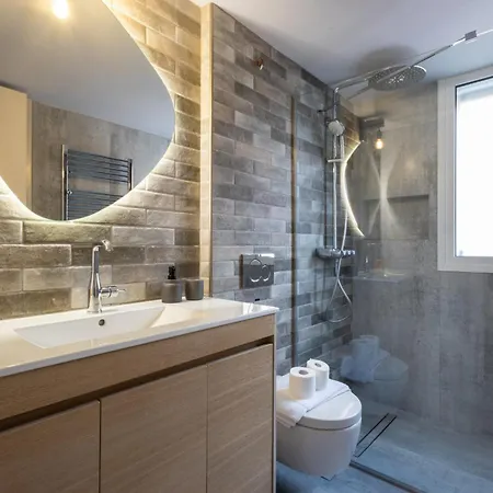 Apartment Acropolis Luxe Retreat 15 Ppl 6 Bdrm Neoclassical Jacuzzi Rooftop