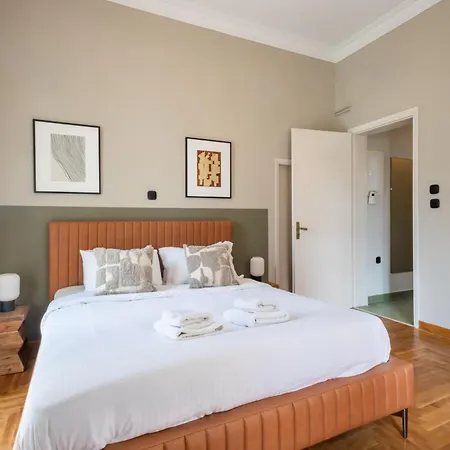 Apartment Acropolis Luxe Retreat 15 Ppl 6 Bdrm Neoclassical Jacuzzi Rooftop